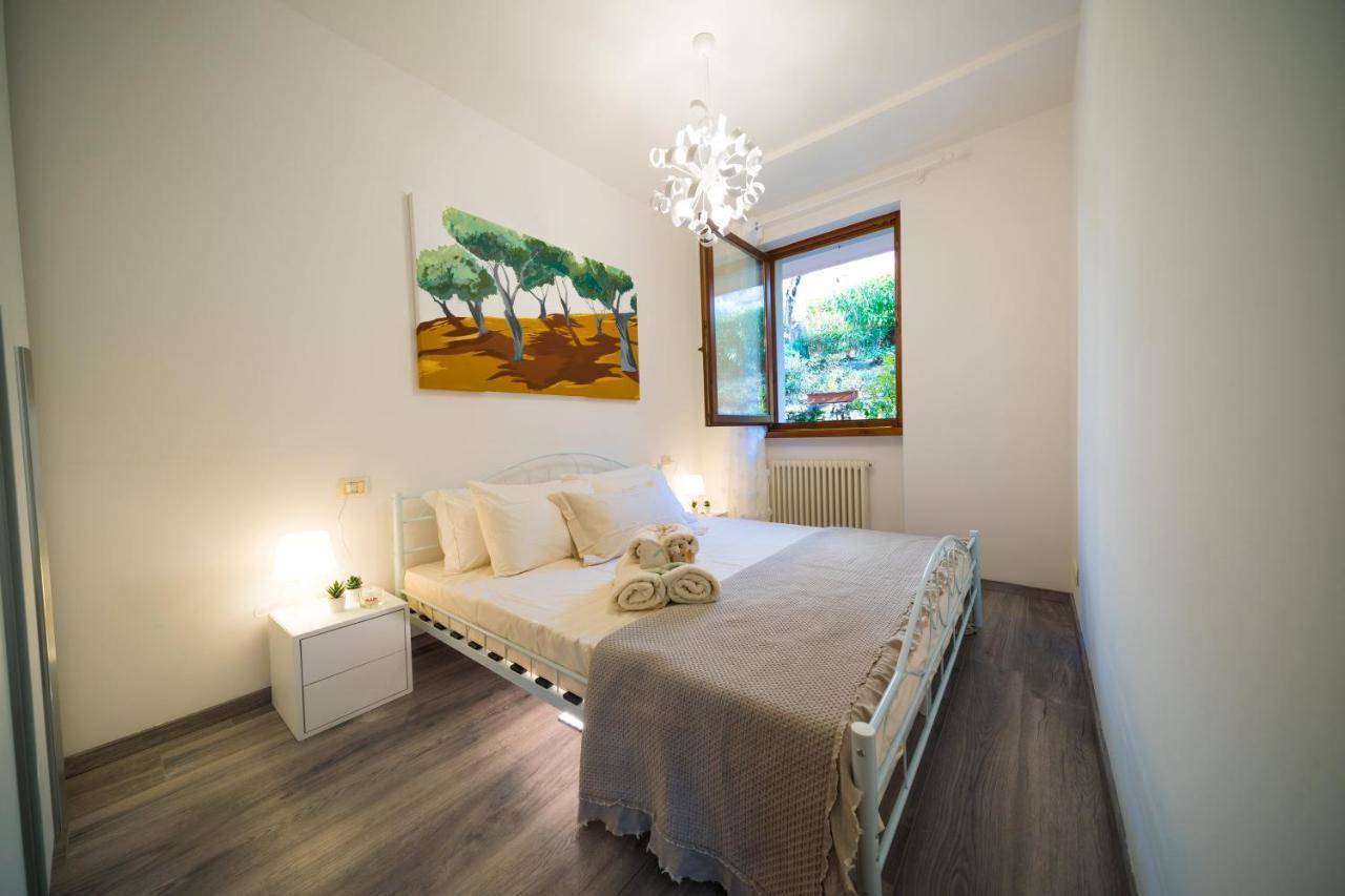 Ulivi Beth'S House Appartement Brenzone sul Garda Buitenkant foto