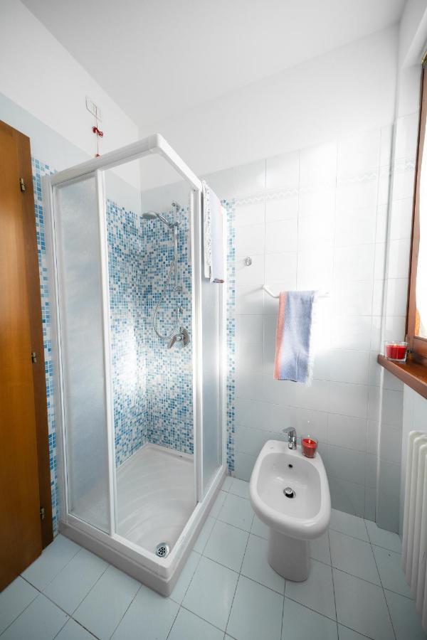 Ulivi Beth'S House Appartement Brenzone sul Garda Buitenkant foto
