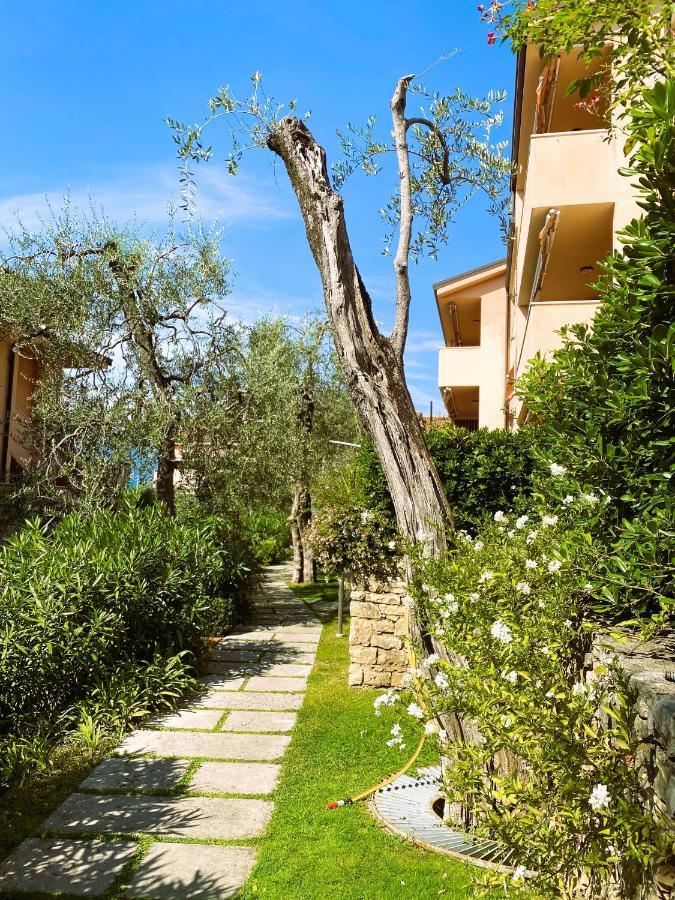 Ulivi Beth'S House Appartement Brenzone sul Garda Buitenkant foto