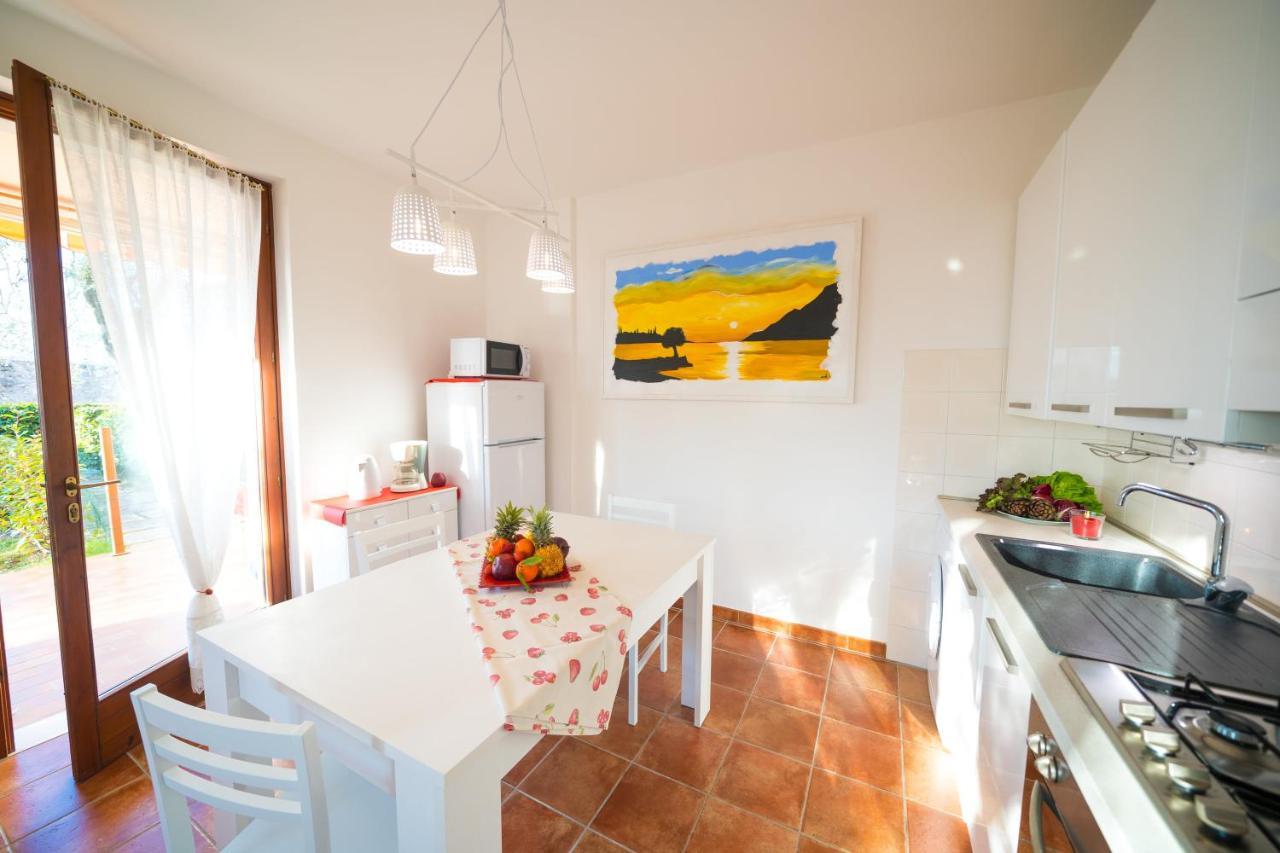 Ulivi Beth'S House Appartement Brenzone sul Garda Buitenkant foto